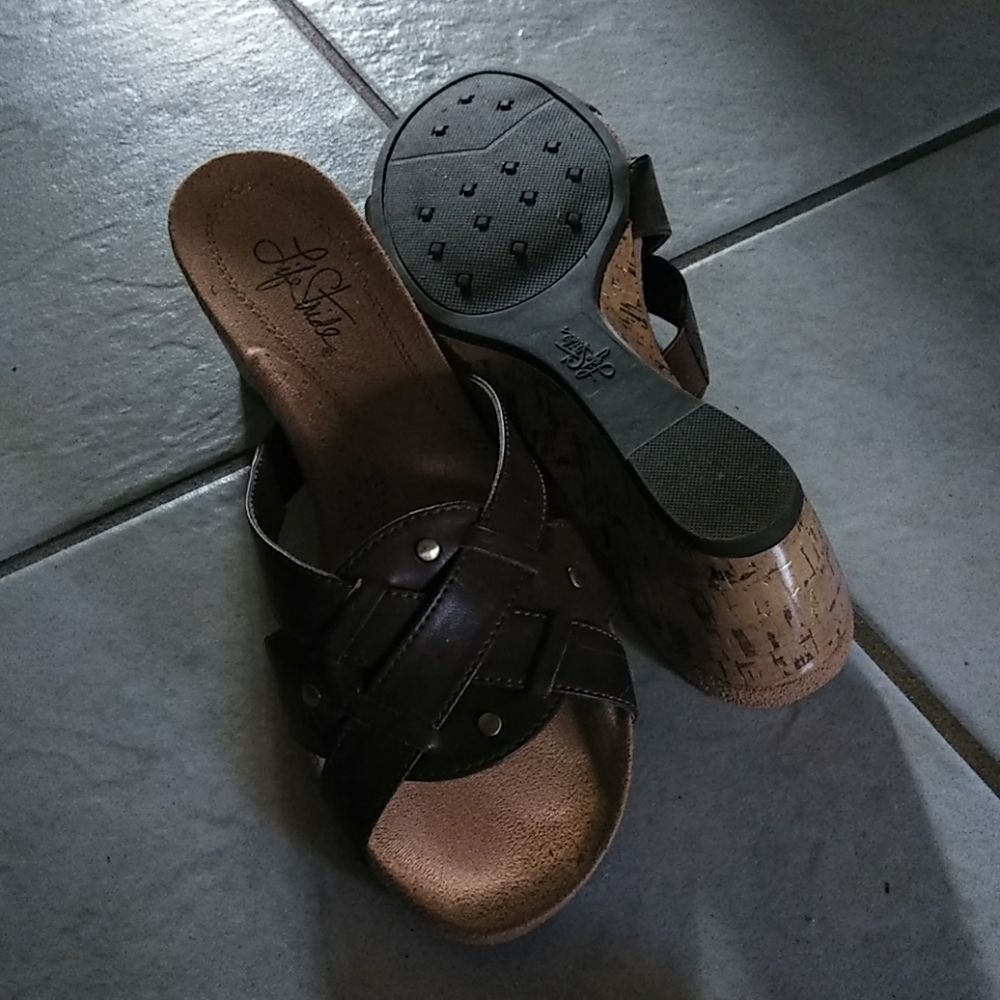 LifeStride Sandals